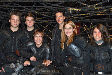 Leon Wessel-Masannek, Marlon Wessel, Kevin Iannotta, Jimi Blue Ochsenknecht, Srah Kim Gries, Janina Fautz