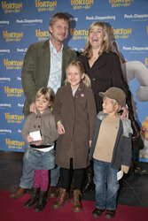 Sönke Wortmann mit Cecilia Kunz und seinen Kindern