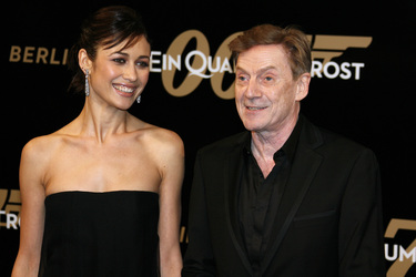 Olga Kurylenko, Jesper Christensen