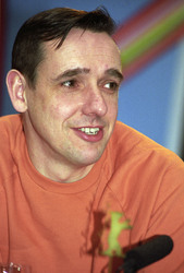 Angus Lamont