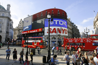 Piccadilly Circus