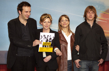 Saul Metzstein, Kate Ashfield, Heike Makatsch, Luke de Woolfson
