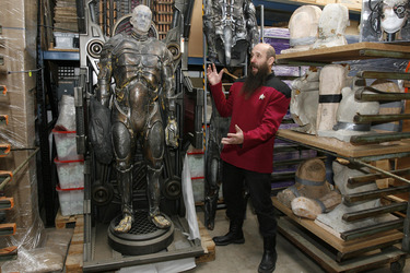 Martin Netter in Sternenflottenuniform aus 'Star Trek: The Next Generation' und Borg