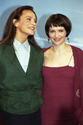 Lena Olin, Juliette Binoche