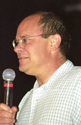 Ethan Phillips