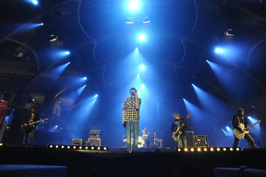 Niels Grötsch, Johannes Strate, Jakob Sinn, Florian Speer, Kristoffer Hünecke (Revolverheld)