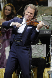 André Rieu mit seinem Orchester