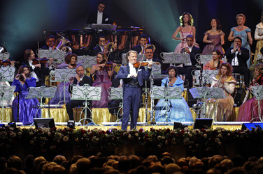 André Rieu mit seinem Orchester