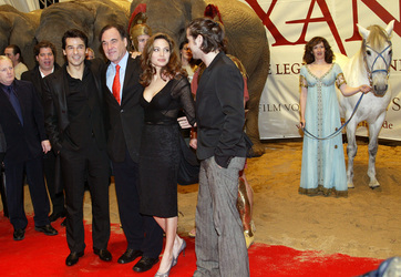 Erol Sander, Oliver Stone, Angelina Jolie, Colin Farrell