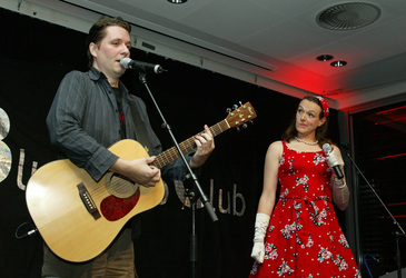 Nico Walser, Inge Schäkel