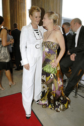 Suzanne von Borsody, Anna Loos