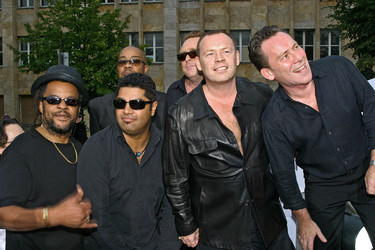 UB 40