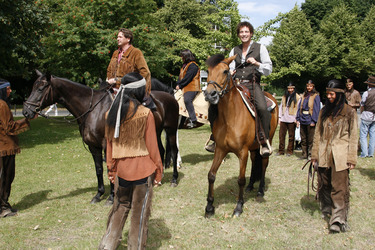 Joshy Peters, Patrick Wolff