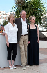 Lesley Manville, Jim Broadbent, Ruth Sheen