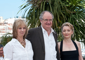 Lesley Manville, Jim Broadbent, Ruth Sheen