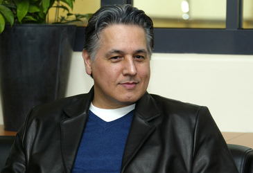 Robert Beltran