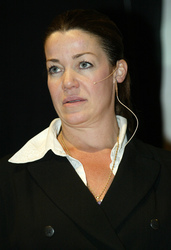 Claudia Christian