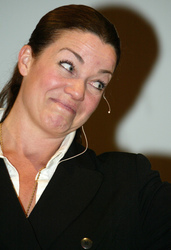 Claudia Christian