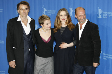 Sebastian Blomberg, Anamaria Marinca, Julie Delpy, Andro Steinborn