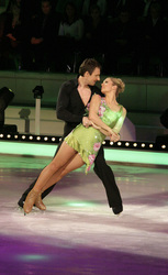 Ruth Moschner, Carl Briggs