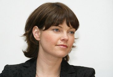 Nicole de Boer