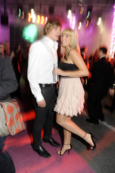 Annemarie Eilfeldwith mit Freund Steffen Cieszynski