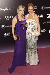 Regina Halmich, Ruth Moschner