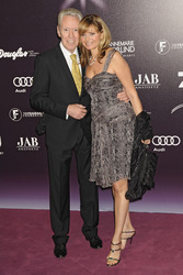 Egon F. Freiheit, Maren Gilzer