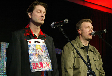 Nico Walser, Wolfgang Grieger