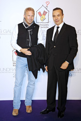 Kevin Costner, Bane Knezevic