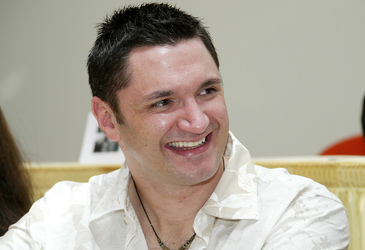 Andy Hallett