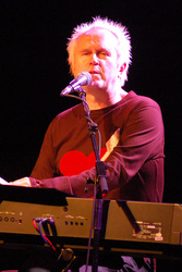 Howard Jones