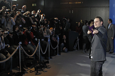 Moritz Bleibtreu mit Fotografen