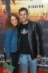 Oona-Devi Liebich, Ismail Sahin