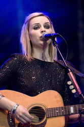 Amy Macdonald