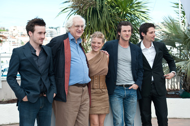 Grégoire Leprince-Ringuet, Bertrand Tavernier, Mélanie Thierry, Gaspard Ulliel, Raphael Personnaz