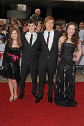 Georgie Henley, Skandar Keynes, William Moseley, Anna Popplewell