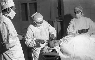 Schönheitsoperation