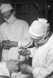 Schönheitsoperation