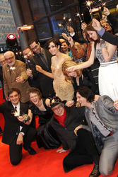 Leon Lucev, Ermin Bravo, Jasmila Zbanic, Zrinka Cvitesic, Dieter Kosslick und das Team von 'Na Putu'