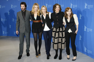 Keanu Reeves, Blake Lively, Robin Wright Penn, Rebecca Miller, Zoe Kazan