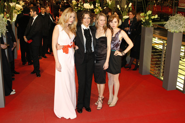 Blake Lively, Rebecca Miller, Robin Wright Penn, Zoe Kazan