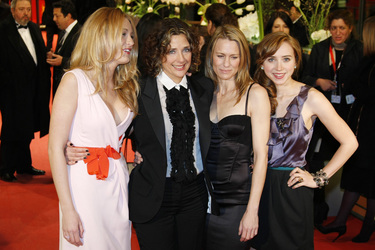 Blake Lively, Rebecca Miller, Robin Wright Penn, Zoe Kazan