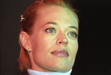 Jeri Ryan
