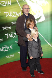 Phil Collins (Genesis) mit Söhnen Nicholas und Mathew