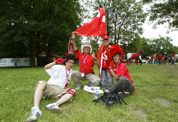 Fans aus Süd-Korea mit Schweiz Fan