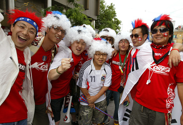Fans aus Süd-Korea auf der Fanmeile