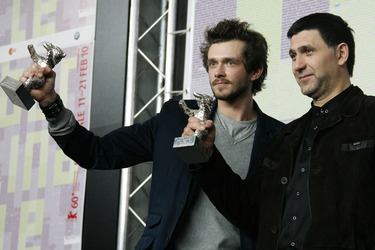 Grigoriy Dobrygin, Sergei Puskepalis