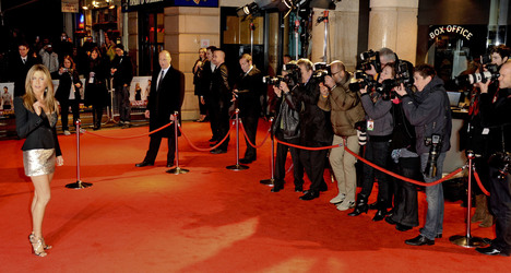 Jennifer Aniston mit Fotografen