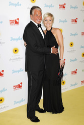 George Hamilton mit Freundin Barbara Sturm